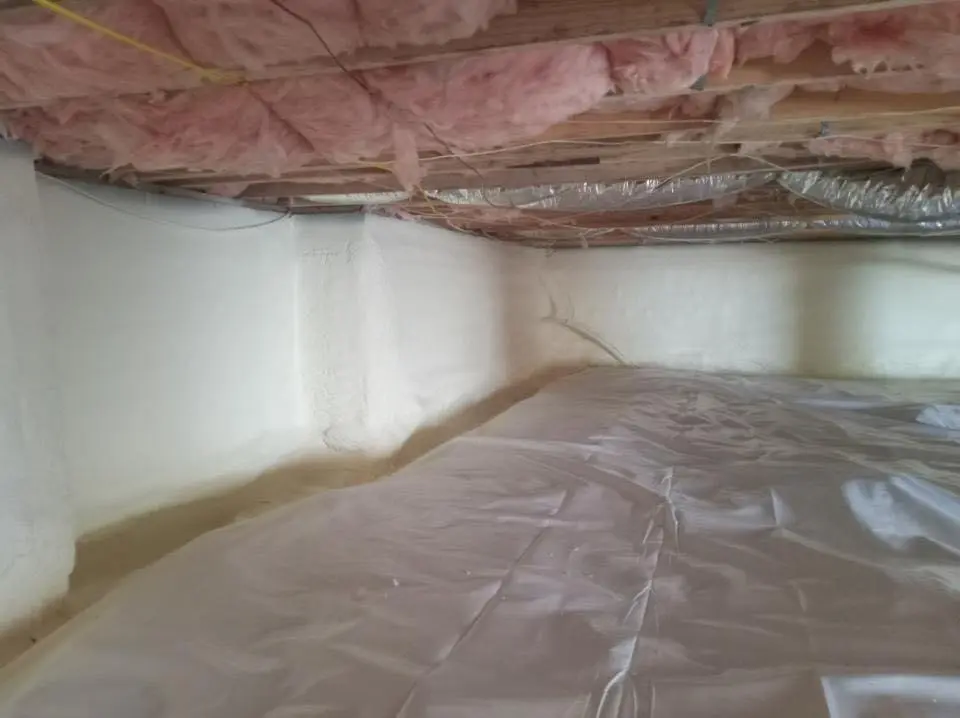 Crawl space encapsulation with closed-cell spray foam for Roof Maintenance in Mount Vernon